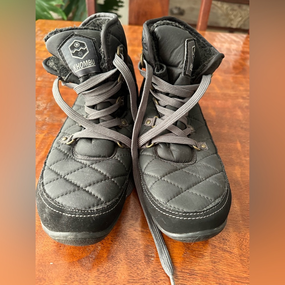 Khombu winter boots women 8.5